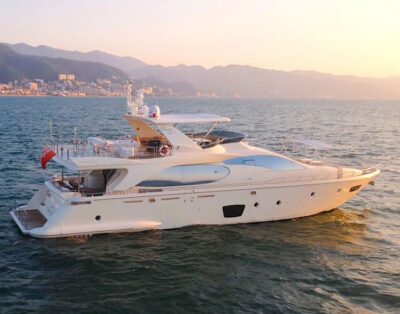 Yate de Lujo Azimut 85